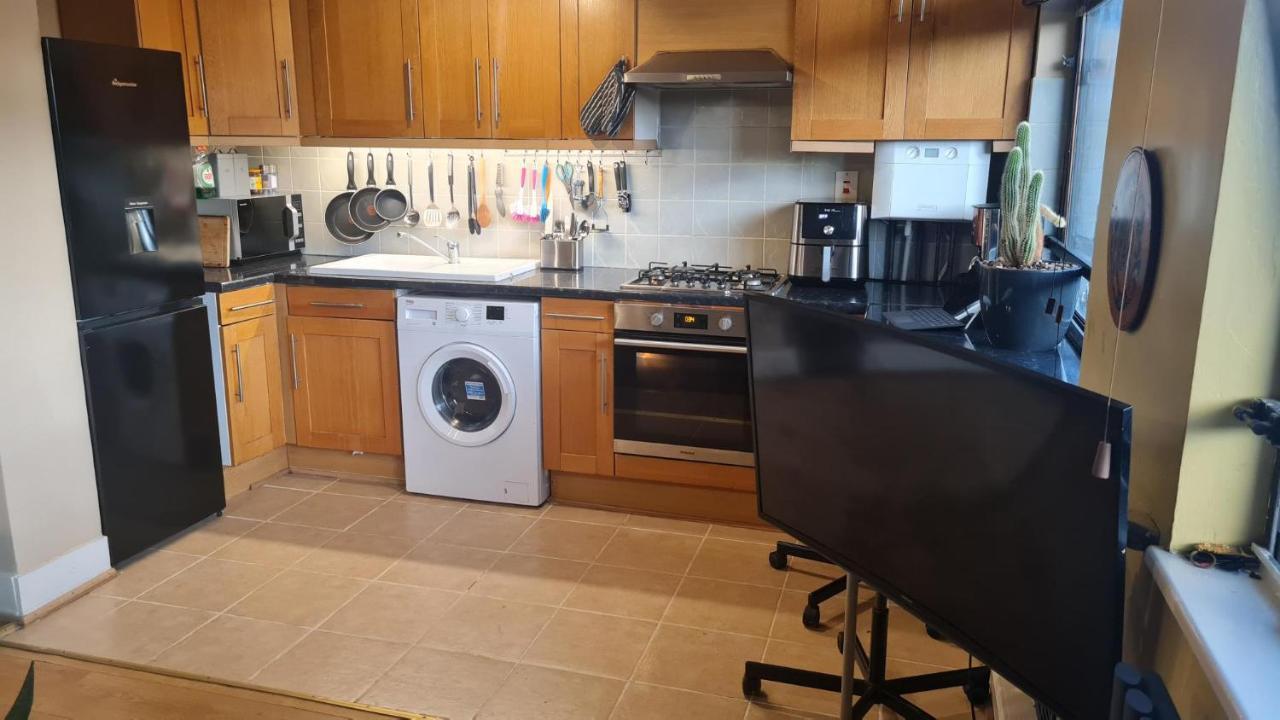 Cheap Kensington Apartment Central London Bagian luar foto