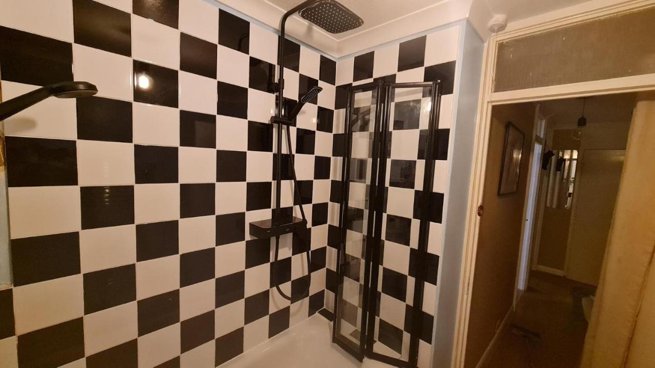 Cheap Kensington Apartment Central London Bagian luar foto